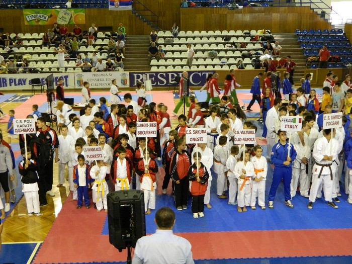 DSCN9603 - Matia la Cupa Campionilor Europeni - Cluj 2011 - Karate WKC