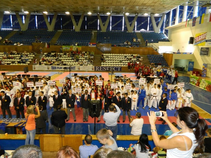 DSCN9605 - Matia la Cupa Campionilor Europeni - Cluj 2011 - Karate WKC