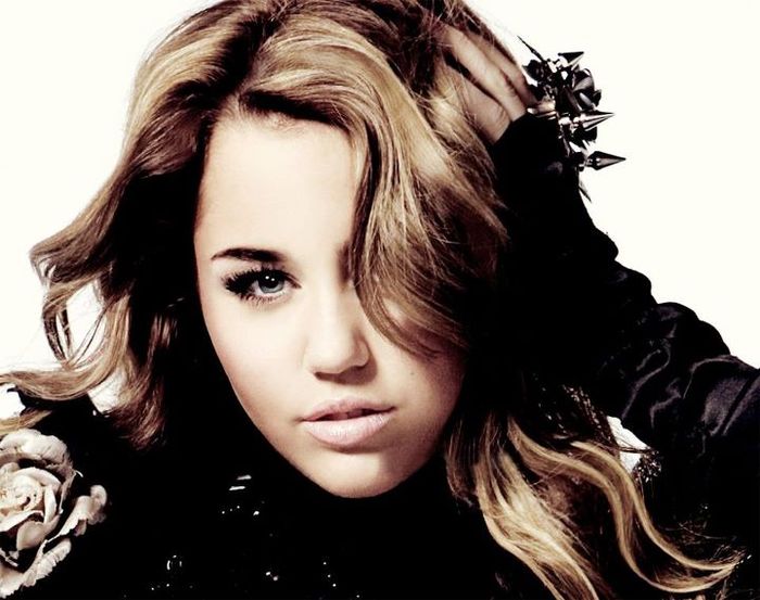 Miley Cyrus (6) - Miley