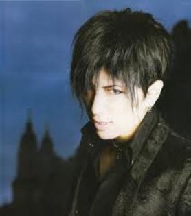 C - GACKT