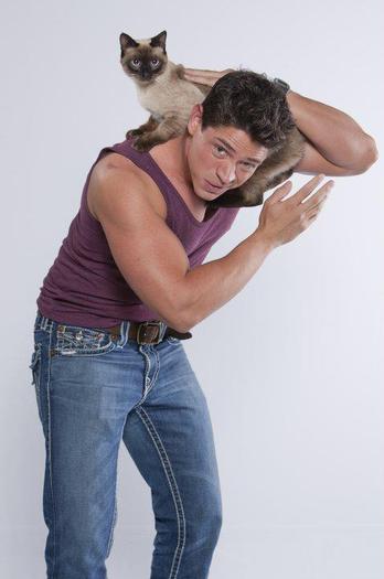 315004_239613689425949_186484594738859_639981_1730528893_n