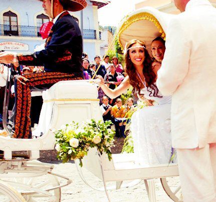 317087_234984466555538_186484594738859_625000_708254386_n