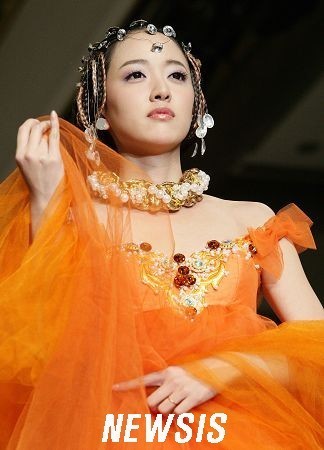 802005121421590956 - Lee Se Eun