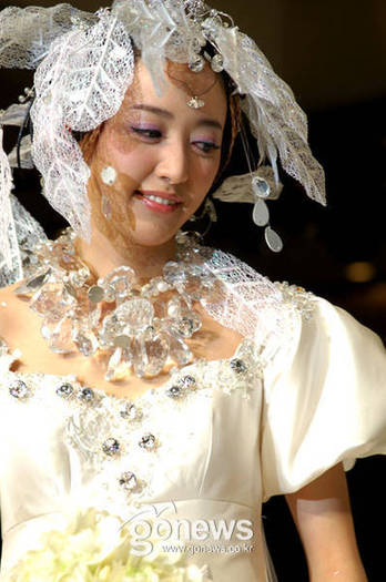 normalc2005121411185735 - Lee Se Eun