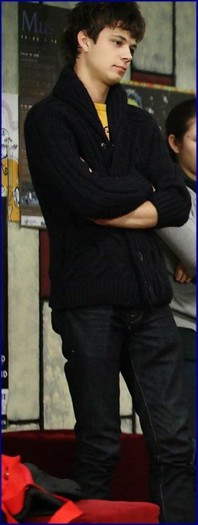 376894_243391672388422_209887959072127_741674_1105876885_n