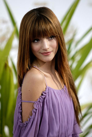 47294_143101022391838_119669298068344_191974_5500007_n - o - Bella Thorne - o