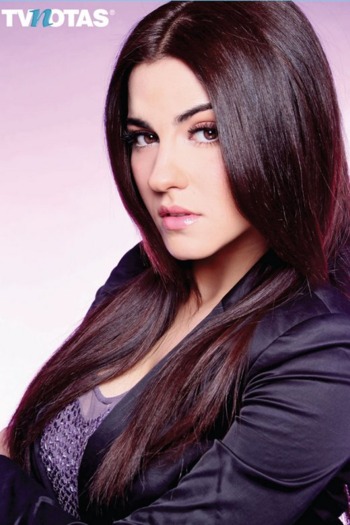 fără titlu - o - Maite Perroni - o