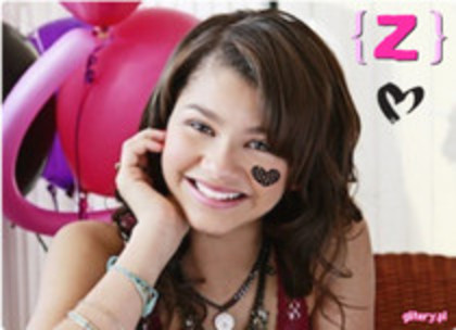 47827826_QCSRBWWFP - zendaya  colerman e rocky