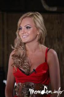 jhgfsss - Alexandra Stan