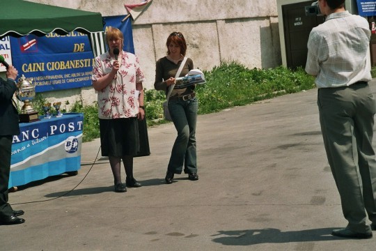 Manuela Mengel arbitru Germania - Targoviste 08-05-2005