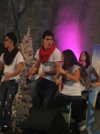 379059_319203528097472_281738278510664_1221990_676155486_n