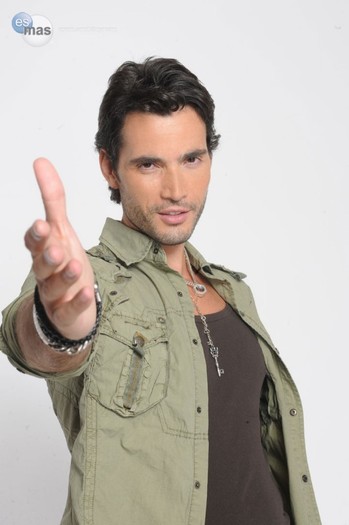 El-elenco-de-Perro-amor_Khotan-576186e6-9fad-102d-8ad4-0019b9d5c8df - JOCUL SEDUCTIEI
