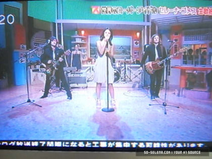 normal_Sukkiri_part_2 006 - 23 02 2010 In morning TV show Sukkiri - Japan