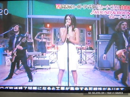 normal_Sukkiri_part_2 018 - 23 02 2010 In morning TV show Sukkiri - Japan