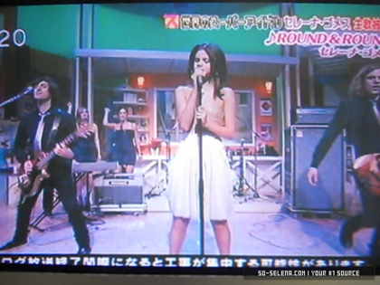normal_Sukkiri_part_2 019 - 23 02 2010 In morning TV show Sukkiri - Japan