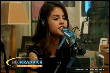 normal_Selena-Gomez-and-Taylor-Swift-Gift-Giving5Bwww_savevid_com5D_flv_000050257 - 23 11 2010 Kidd Kraddick In The Morning