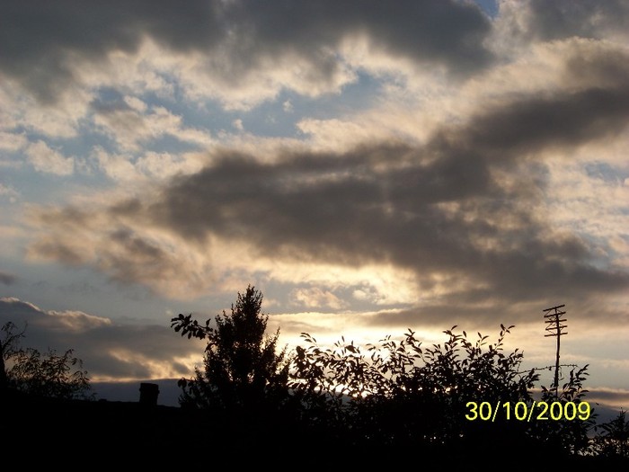 100_3595 - Splendorile cerului