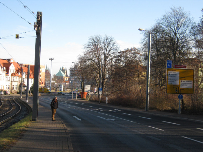 vizitan orasul Erfurt 200000 locuitori