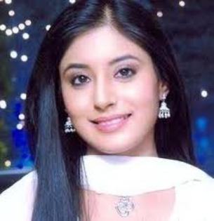 images (16) - Kritika Kamra
