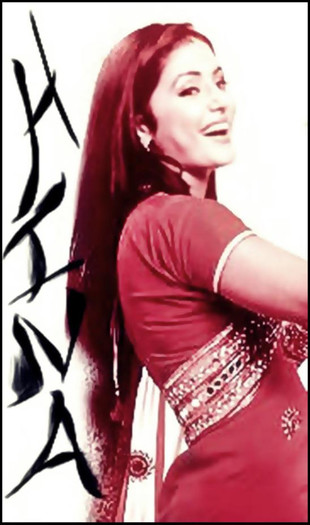 Hina Khan in Love [15]