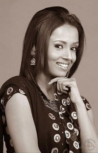 Parul Chauhan in Love [30]