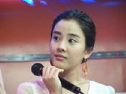 thumb_82872521415416e97vh6 - Park Eun Hye