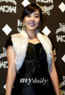thumb_200611072235461110_1 - Park Eun Hye