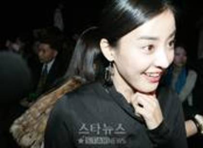 thumb_2005111820415655534_1 - Park Eun Hye