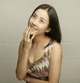 thumb_look - Park Eun Hye 1