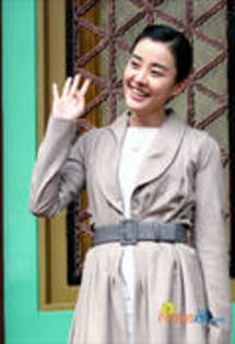 thumb_parkeunhye10