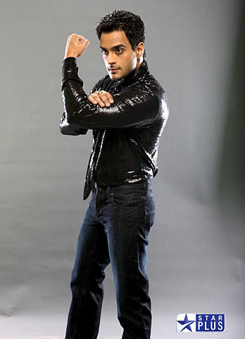 Angad Hasija in Love [13]