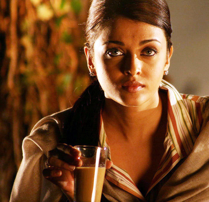 Aishwarya_Rai_Birthday_11
