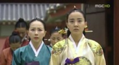 42675424_YHZRBMTDE - Printesa Hyo-eui