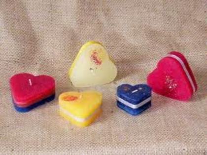 Copy (2) of imagesCAMTFTBF - poze2344