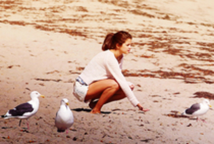 54536909_CCNKYBQ2 - Poze rare selena gomez