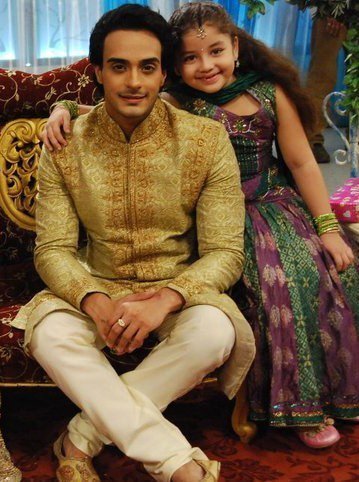 Alek si Khushi in Love [16]