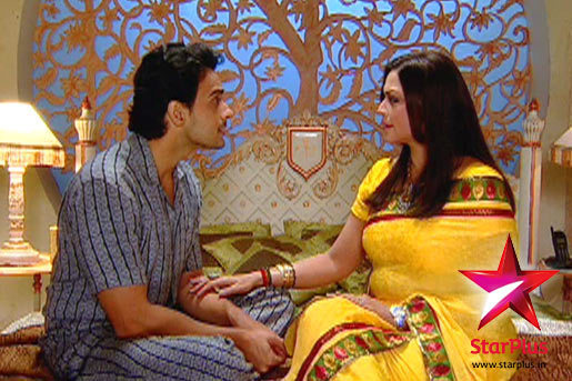 Vasundra in Love [17]