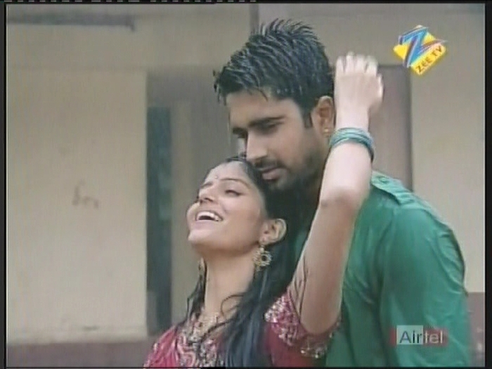 Dev & Radhika in Love [5]