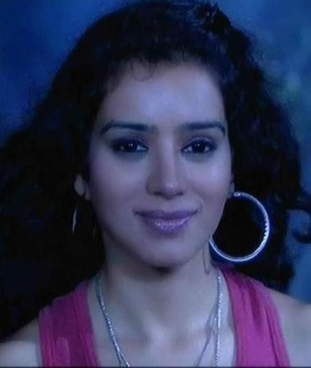 302348_290901570939833_215023335194324_1122160_694215793_n - Sukirti Kandpal