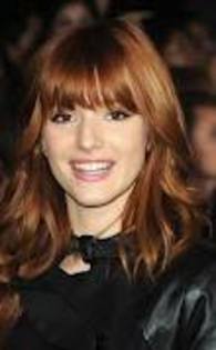 images - poze cu bella thorne