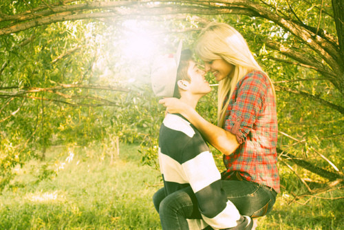 Cute-couples-_-love-18948423-500-334_large_large