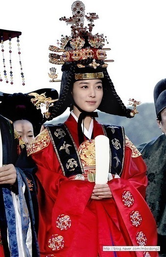 53551450_NGHQVTX2 - Q-Queen Jang Ok-Jeong-Q