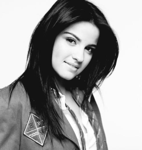 380084_274279775953349_201016386613022_691230_1484348995_n - 1-Maite 4
