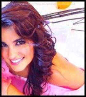 387341_266985960016064_201016386613022_676583_1221248589_n - 1-Maite 4