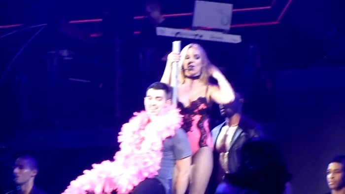bscap0015 - Britney Spears gives Lap Dance to Joe Jonas in London