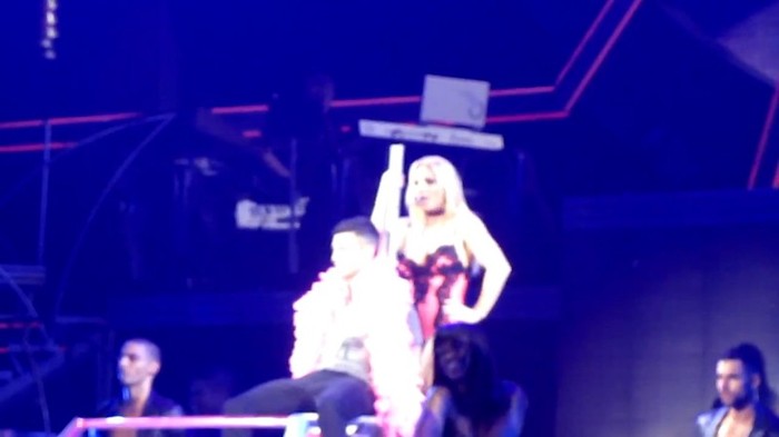 bscap0020 - Britney Spears gives Lap Dance to Joe Jonas in London