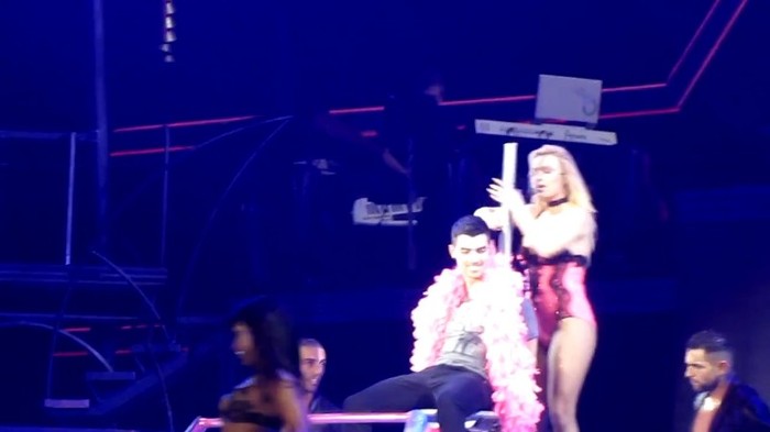 bscap0022 - Britney Spears gives Lap Dance to Joe Jonas in London