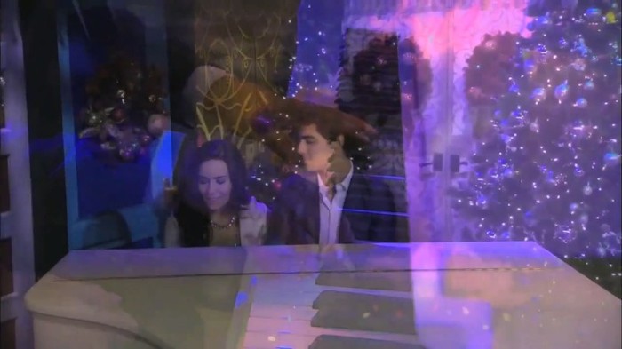 bscap0017 - Demi Lovato and Joe Jonas  Sing A Song For You