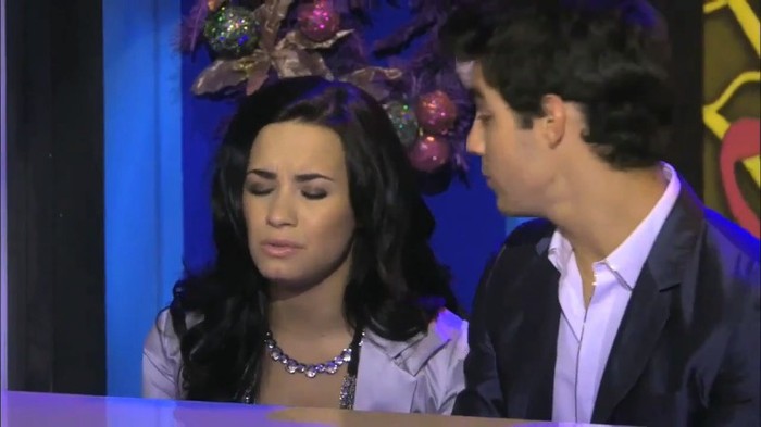bscap0022 - Demi Lovato and Joe Jonas  Sing A Song For You