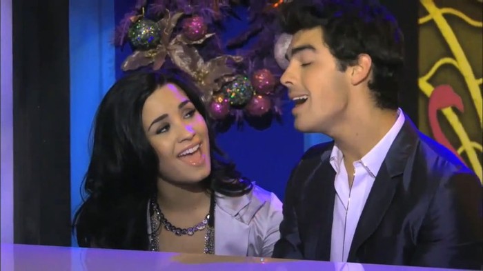 bscap0023 - Demi Lovato and Joe Jonas  Sing A Song For You